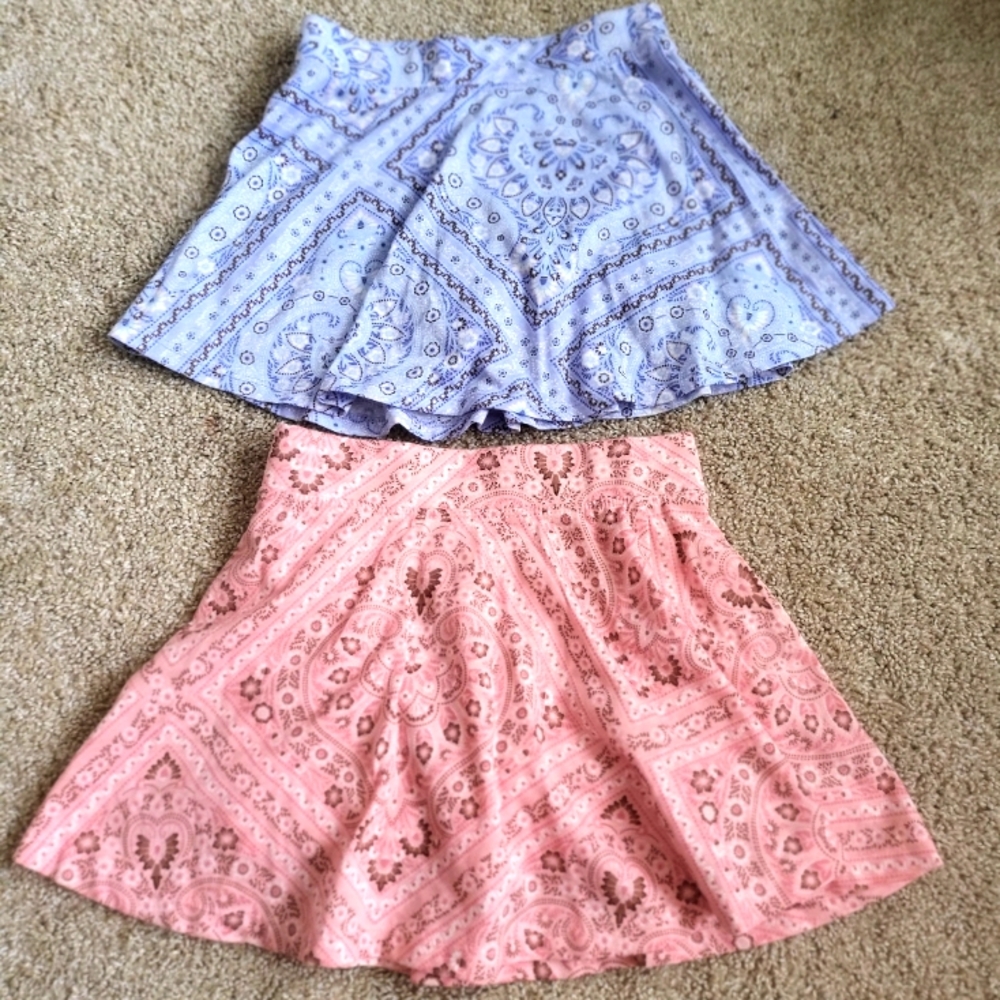 ♥️NWT♥️ CHILDRENS PLACE GIRLS PEACH and BLUE =2= PATTERNED SKORTS